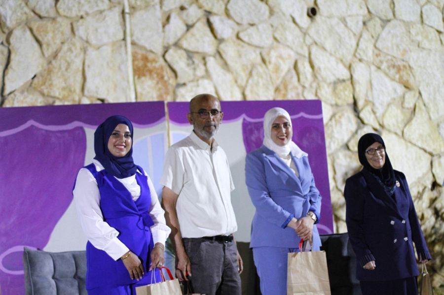 الاتّحاد العامّ للكتّاب الفلسطينيّين – الكرمل 48 يشارك ابتدائيّة طه حسين في عرعرة احتفاليّتها بأمسية شعريّة